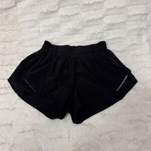 Lululemon Hotty Hot Short 0/Black